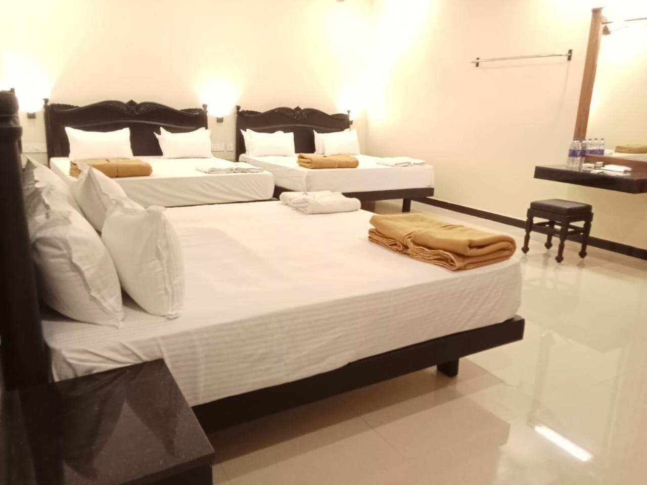 Hotel Sri Devi Kanyakumari Luaran gambar