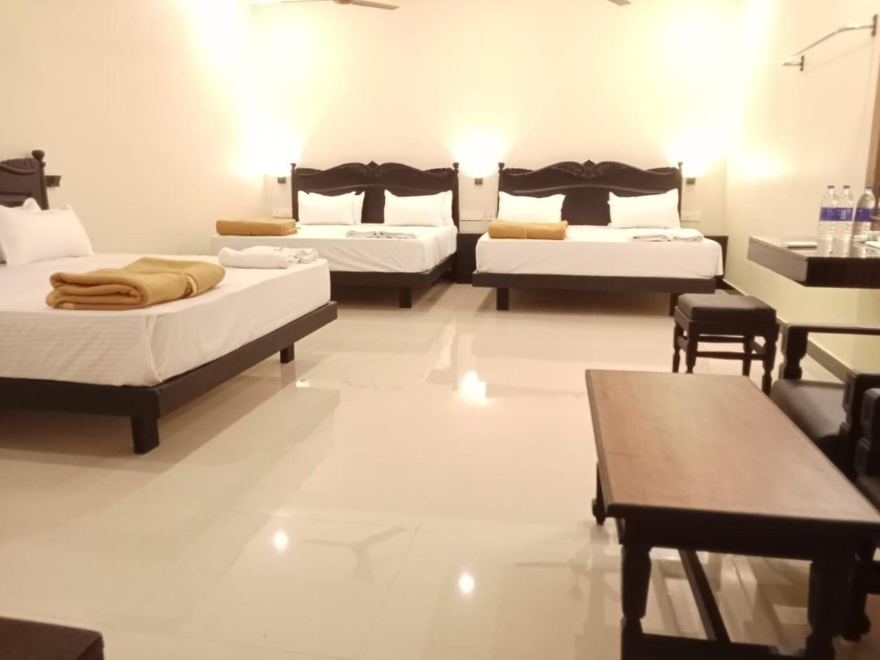 Hotel Sri Devi Kanyakumari Luaran gambar
